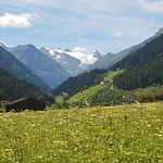 In Neustift Near Lift Daire *